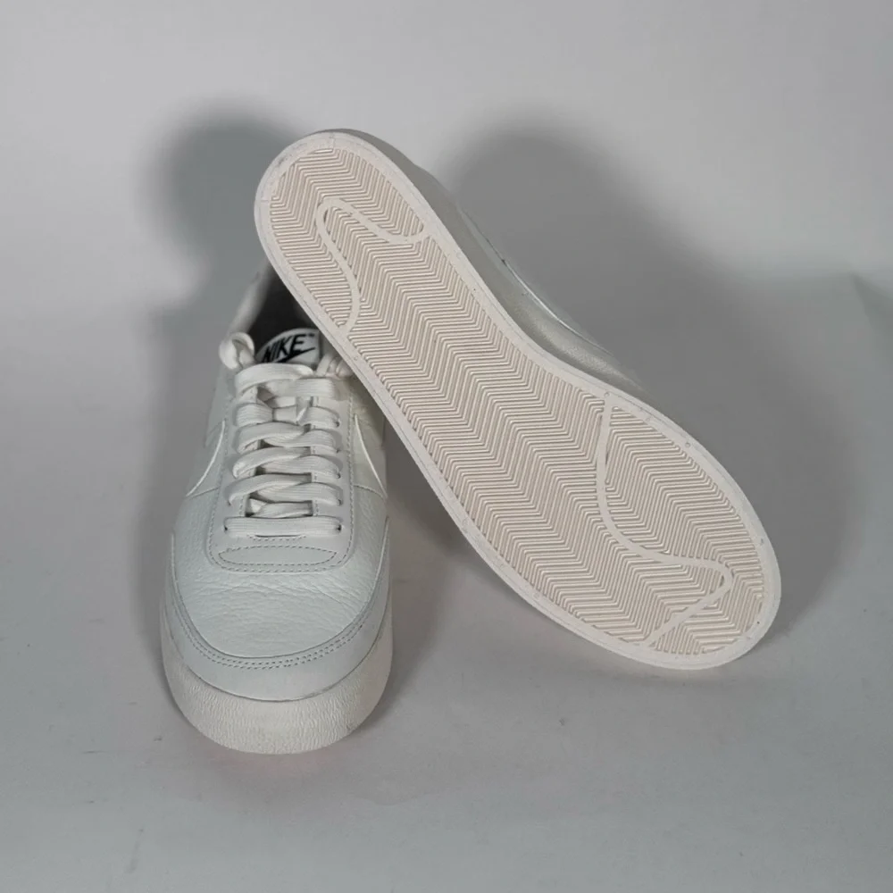 Nike Women's Sneakers in White and Cream - Picture 6 of 7